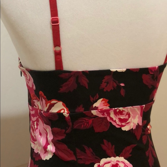 Cache Sheath/Bodycon Dress - Picture 4 of 7